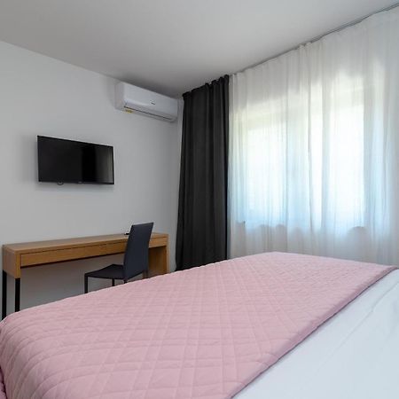 Maca Apartments & Suites トロギール エクステリア 写真
