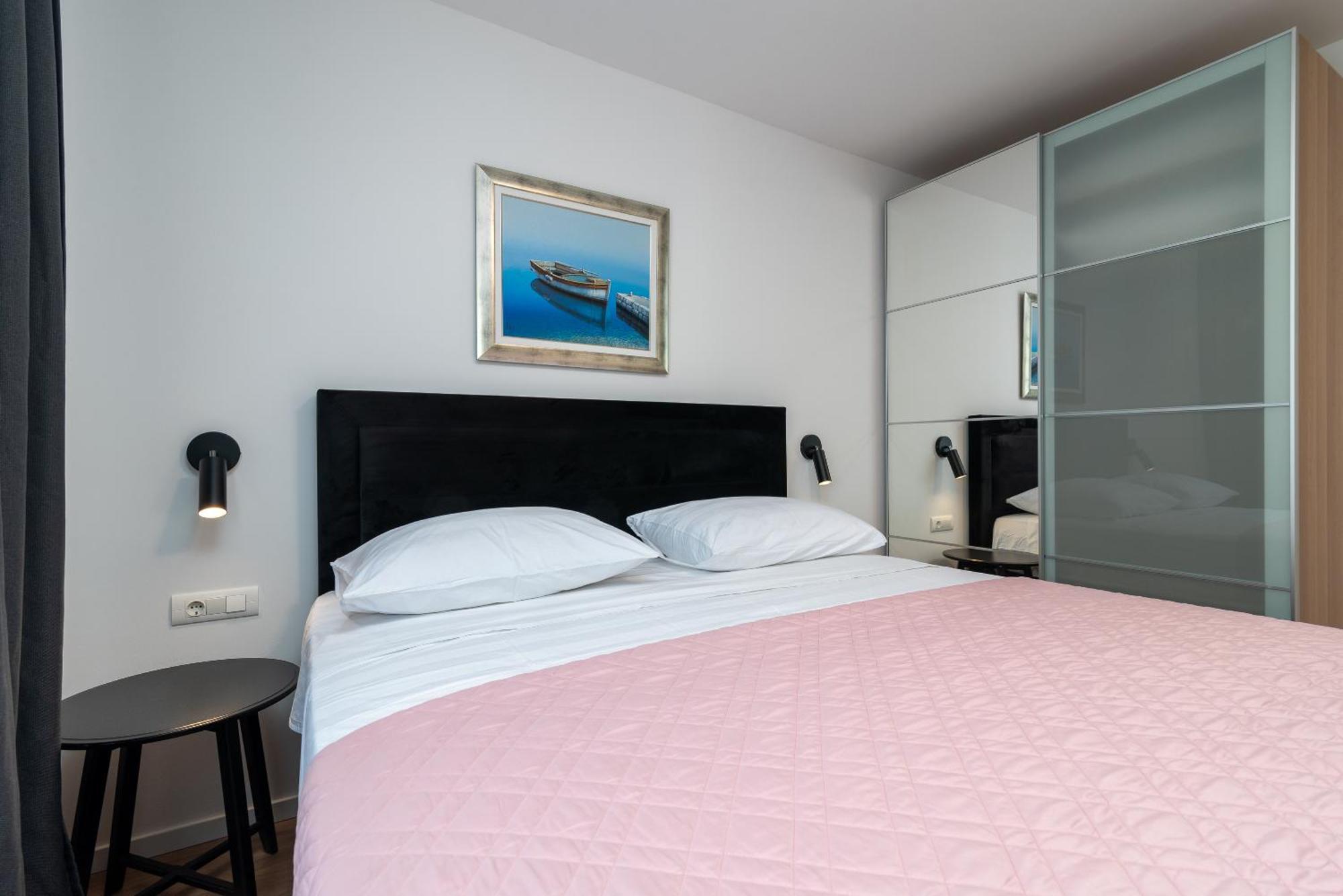 Maca Apartments & Suites トロギール エクステリア 写真
