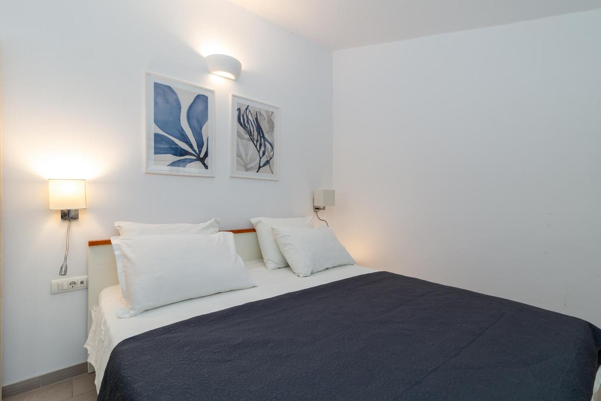 Maca Apartments & Suites トロギール エクステリア 写真
