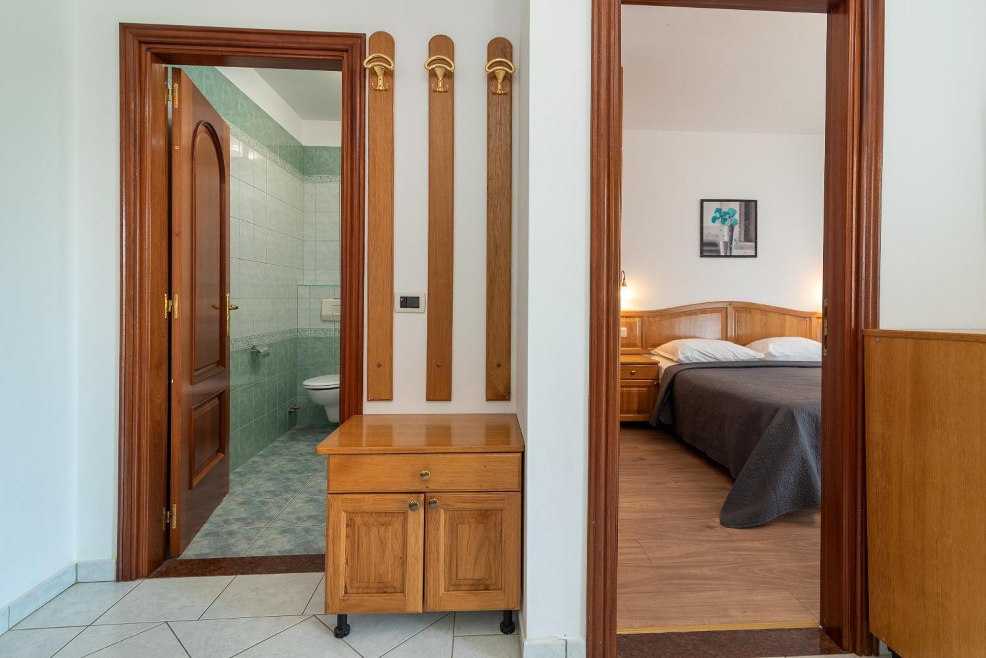 Maca Apartments & Suites トロギール 部屋 写真